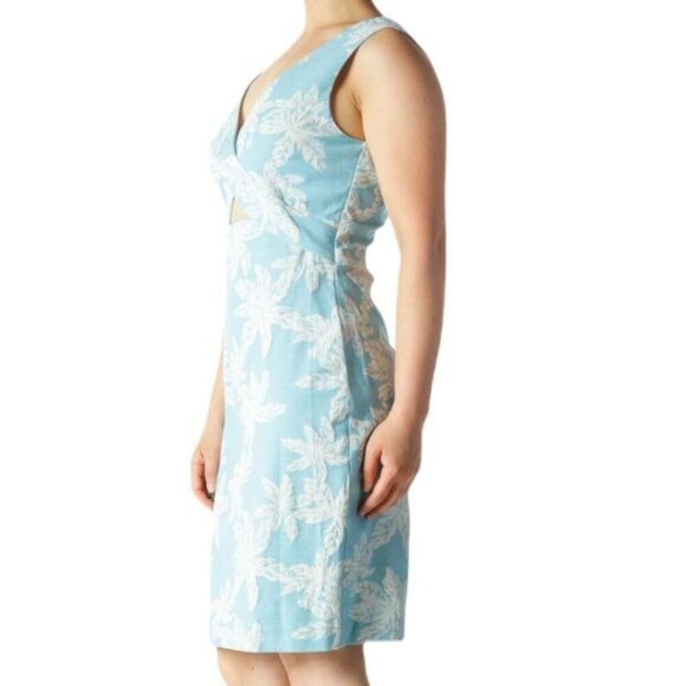 CeCe‎ by Cynthia Steffe BV-Neck Front Cut Out Day Dress Size 2